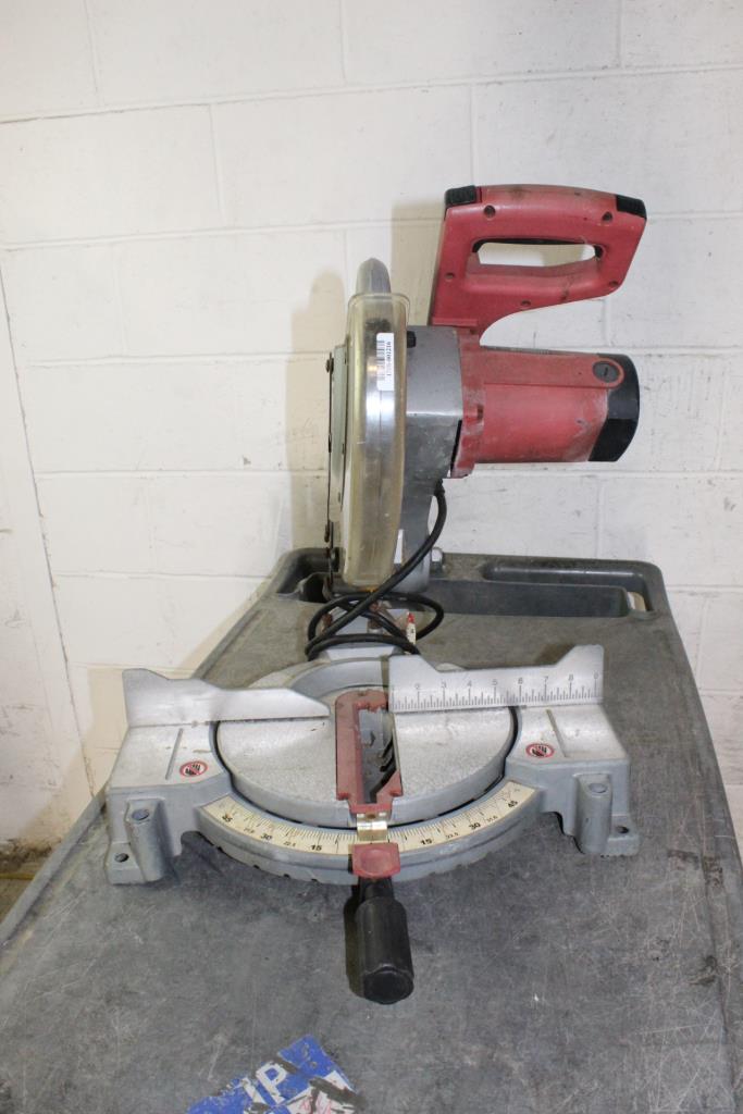 Skilsaw Compound Miter Saw | Property Room
