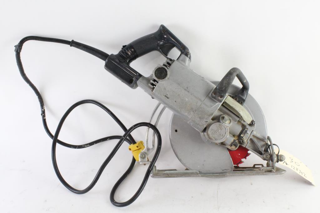 Skilsaw Worm Drive Saw Property Room