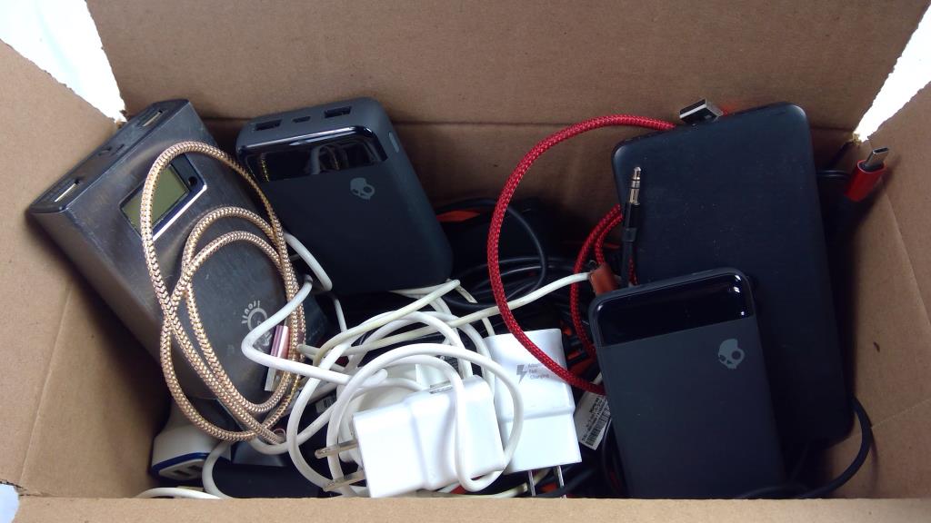 Skullcandy, Samsung, And More Adapters And Charging Cables