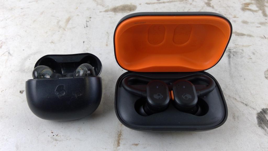 Skullcandy Wireless Earbuds 2 Pieces