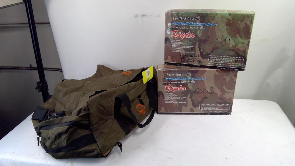Skunk Duffle Bag, 90s Vintage Spyder Paintball Gun