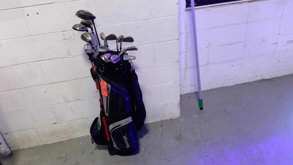 Slazenger Bag With Clubs, Pieces