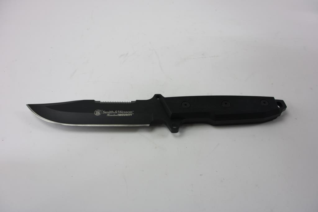 Smith&Wesson Quality Cutting Tools Property Room