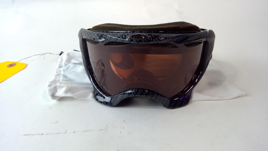 Snowboarding/Skiing Goggles