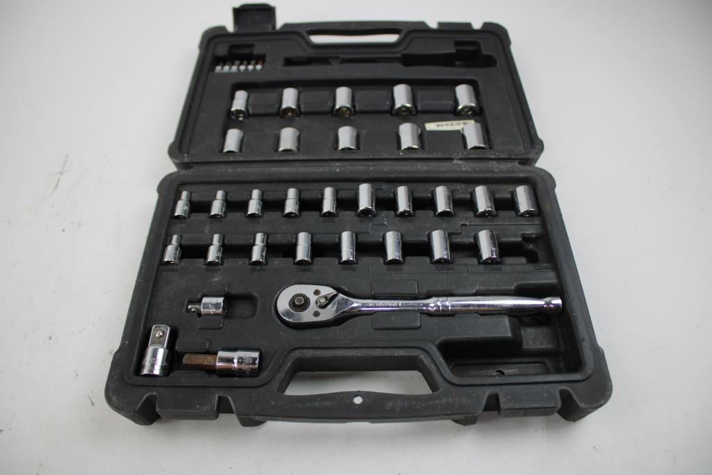 Socket Wrench Set, SOG Machete, And More Tools, 5 Pieces