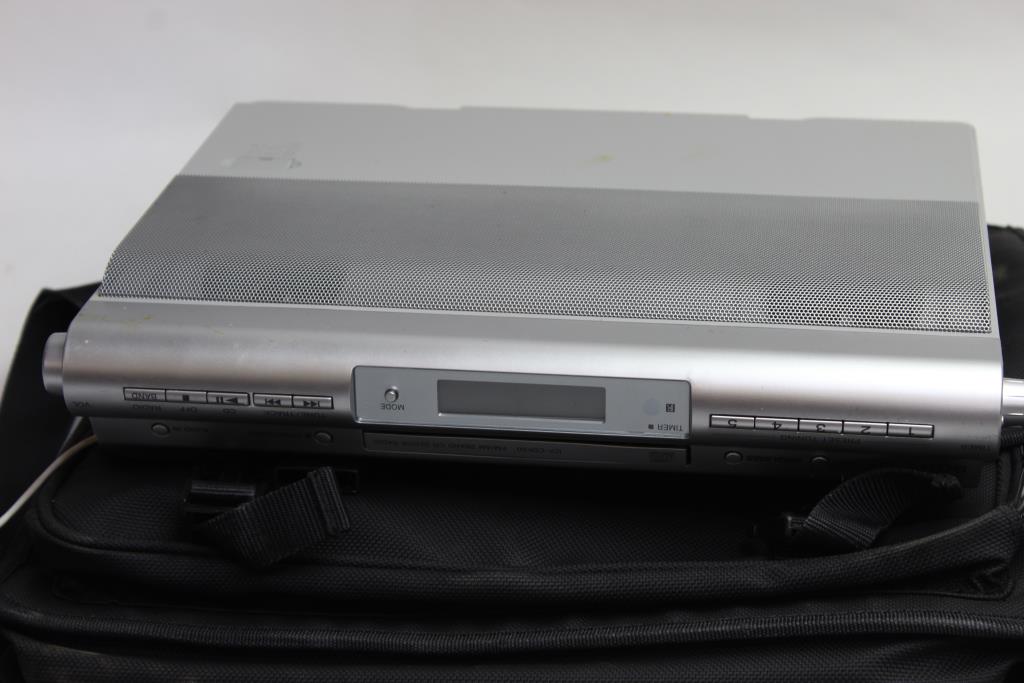 Sony Alarm Clock Radio, Ihome Mini Speaker And More Bulk Lot 7 Pieces