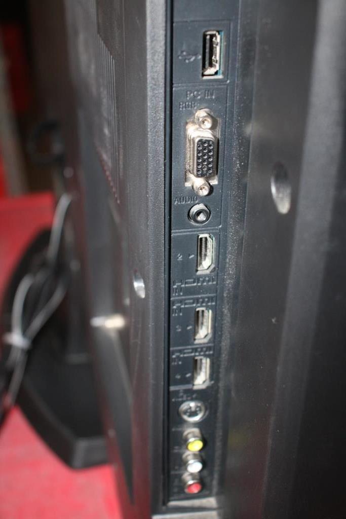 Sony Bravia V Series 40" LCD HDTV Property Room