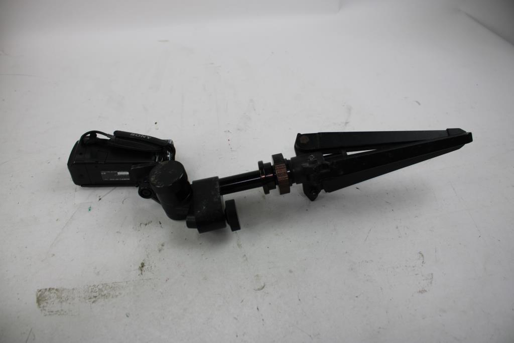 Sony Full HD Camcorder With Bushell Tripod