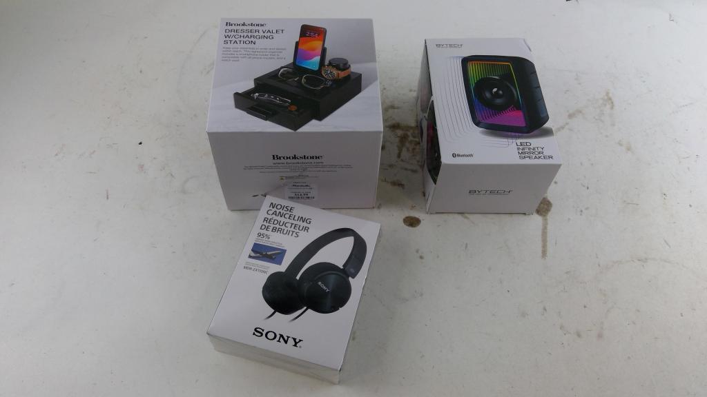 Sony Noise Canceling Headphones And More 3 Pieces