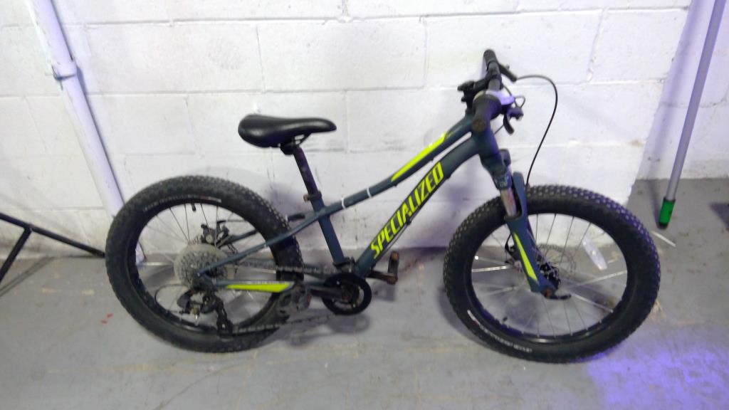 Specialized Mountain Bike