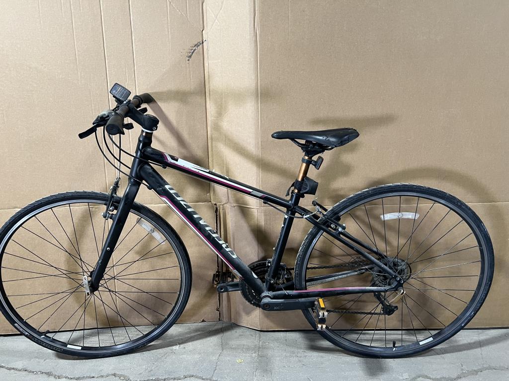 Specialized Womens Hybrid Bike | Property Room