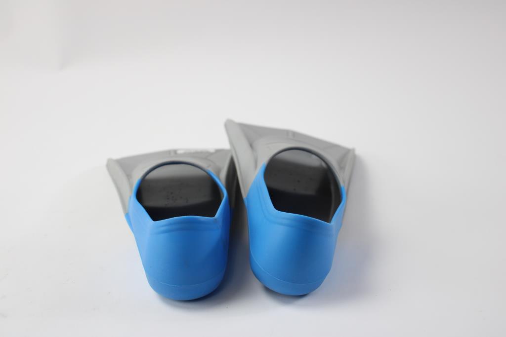 Speedo Training Fins Property Room