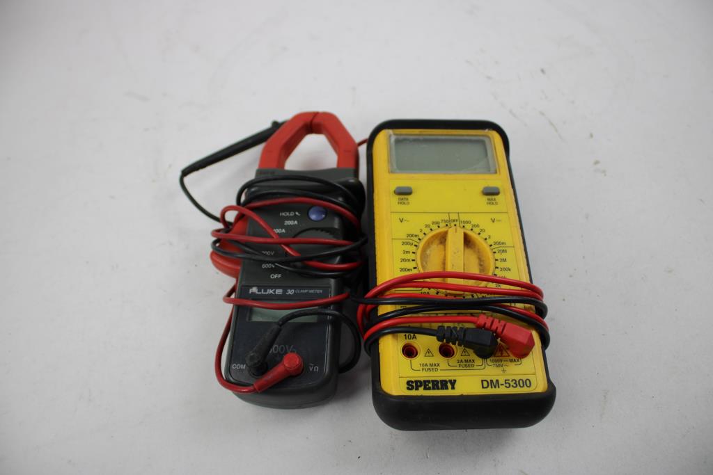 Sperry Dm-5300, Pluke 30 Clamp Meter