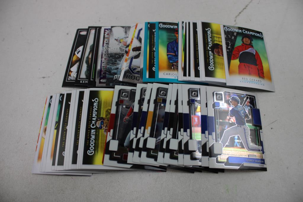 Sports Trading Card Lot, 30+ Cards