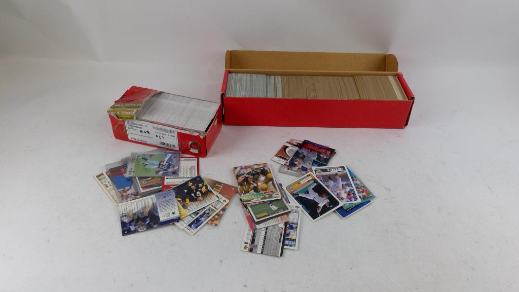 Sports Trading Cards 100+ Pieces