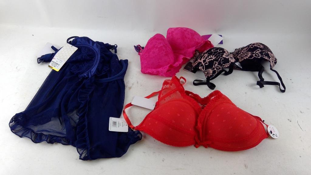 Spree Intimates Bra And More 4 Pieces