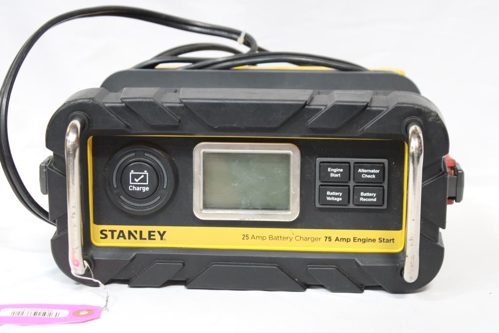 Stanley 12V 25-Amp Battery Charger