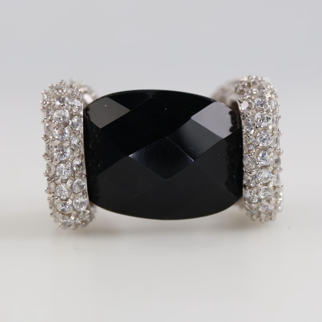 Sterling Silver Black And Clear Stone Ring
