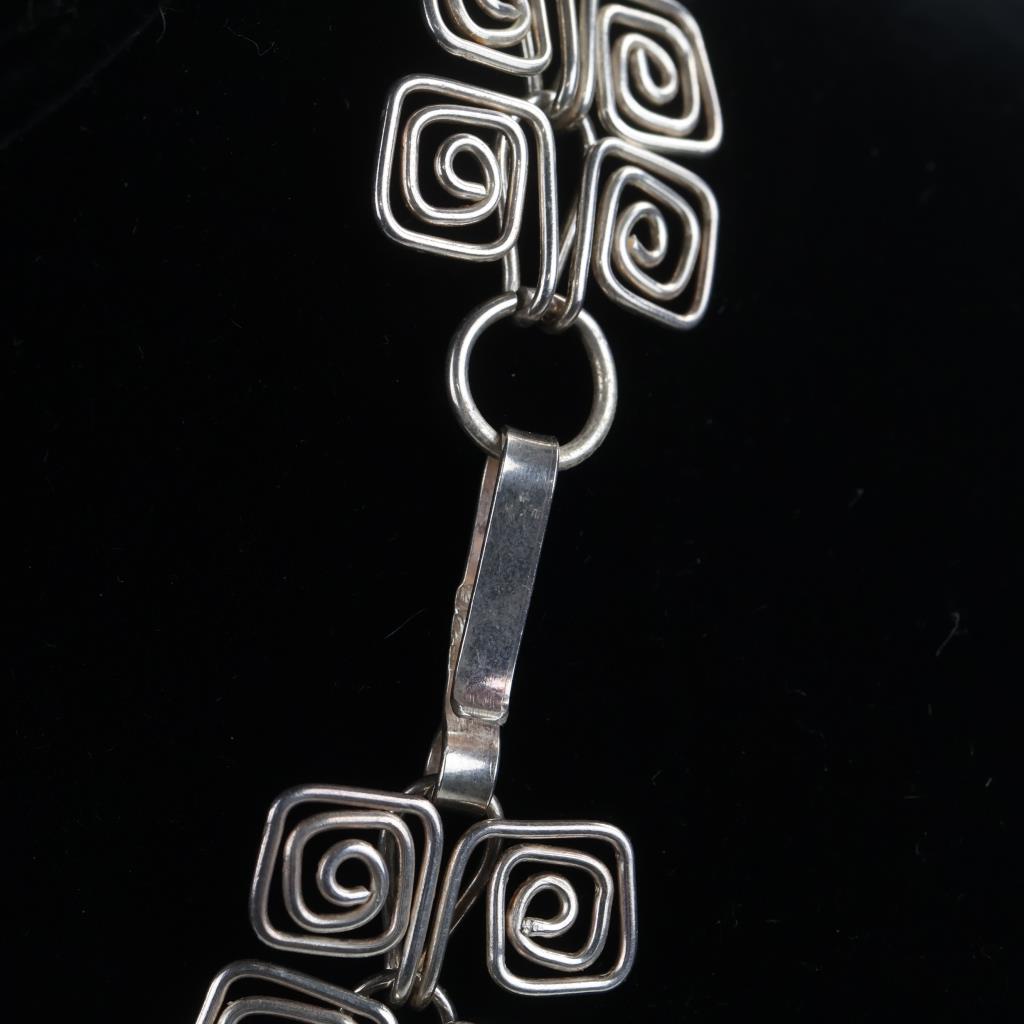 925 Sterling Silver Geometric Necklace