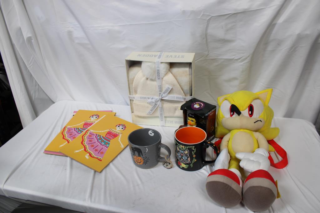 Steve Madden Beanie Set, Wall Art, Coffee Mugs And More