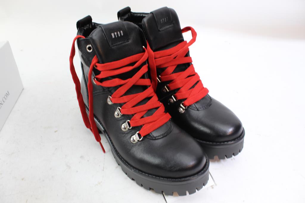 buzzer boot steve madden