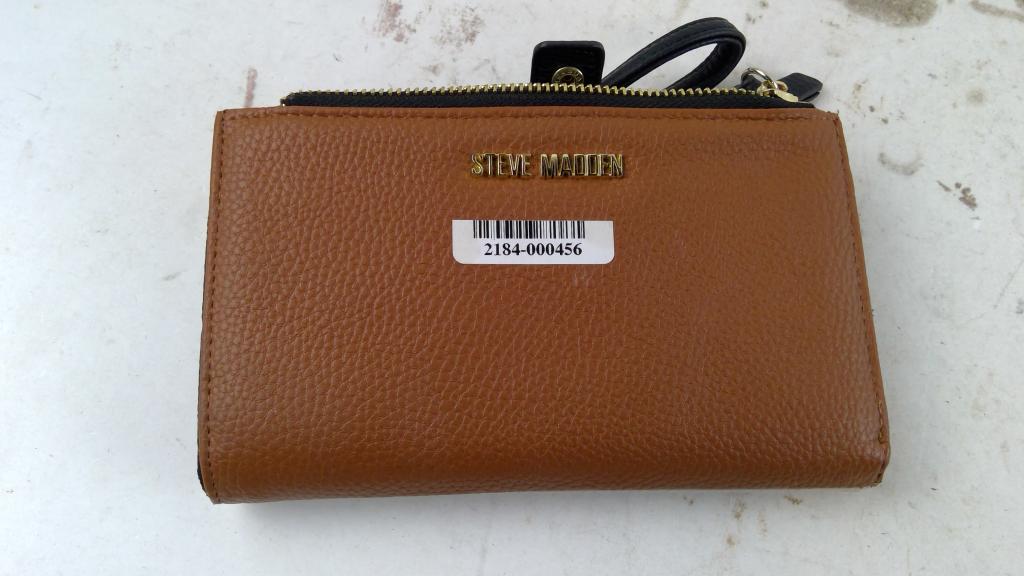 Steve Madden Wallet