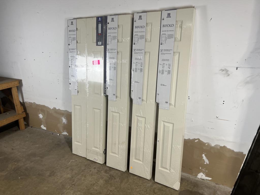 Steve's Bi Fold Doors