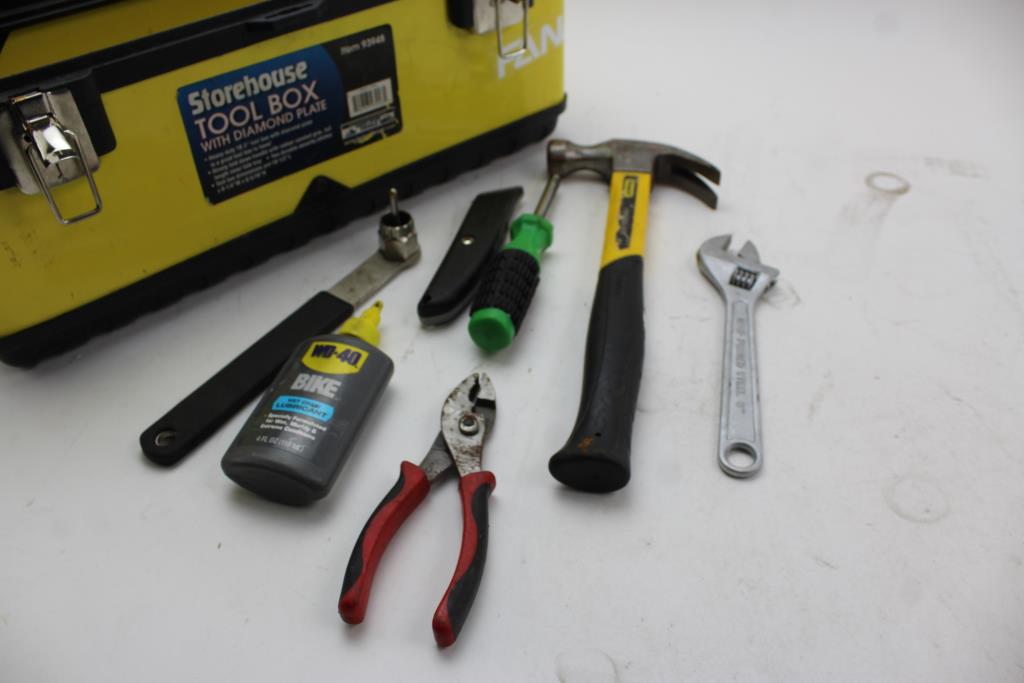 Storehouse tool box clearance