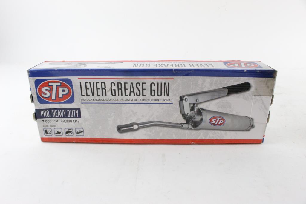 STP Pro/Heavy Duty Lever Grease Gun Property Room