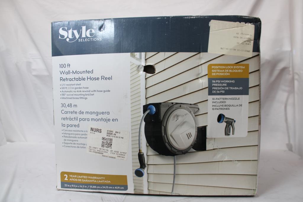 Style Selection 100ft Wall Mounted Retractable Hose Reel