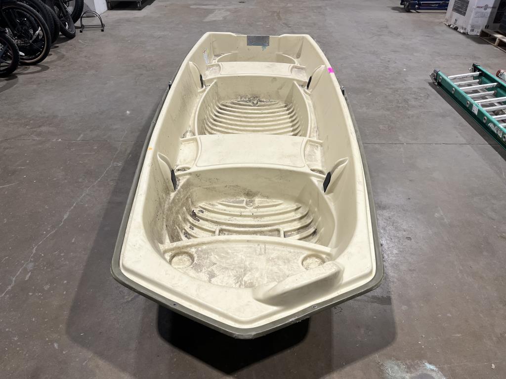 Sundolphin American 12 Fishing Boat