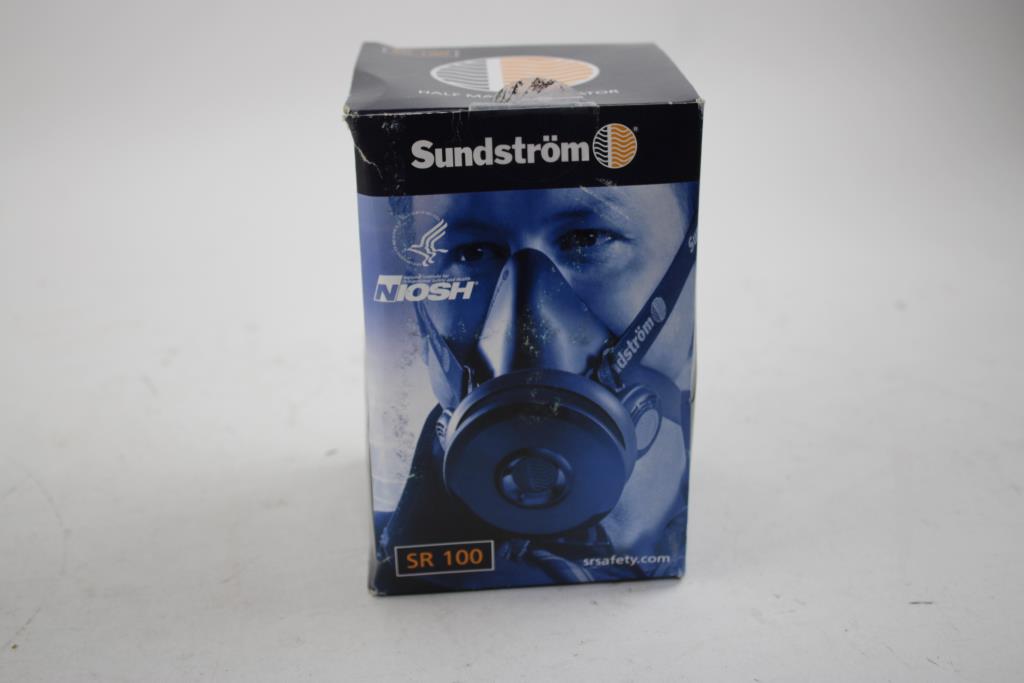 Sundstrom SR 100 Half-Mask Respirator, And MSA P100 Cartridge
