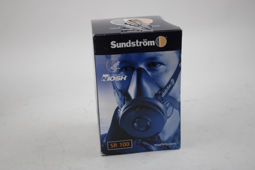 Sundstrom SR 100 Half-Mask Respirator, And MSA P100 Cartridge
