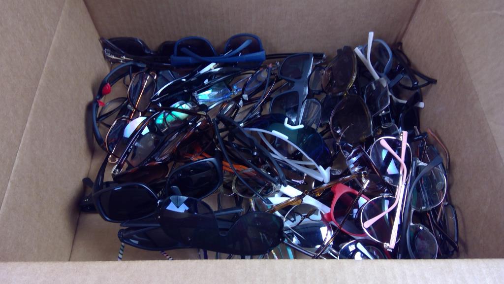 Sunglasses And Eyeglasses Bulk Lot, 60 Pieces