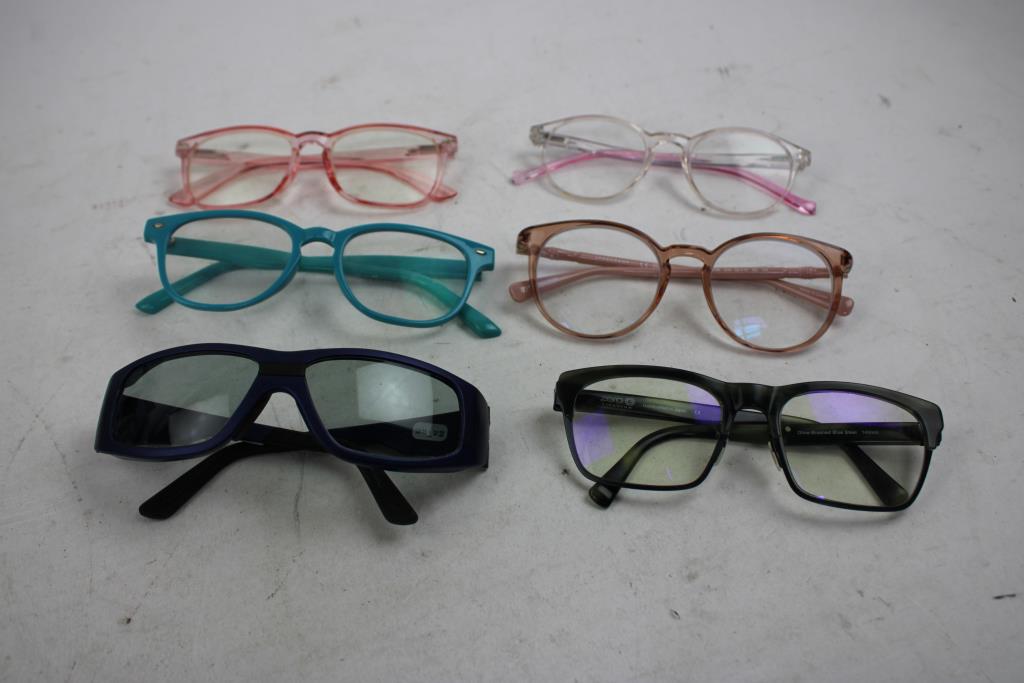 Sunglasses And Eyeglasses, Wallets Bulk Lot, 20 Pieces