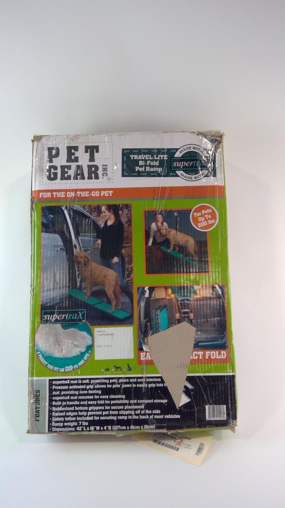 Dog Steps Pet Gear Travel-Lite Tri-Fold Full Ramp Chocolate