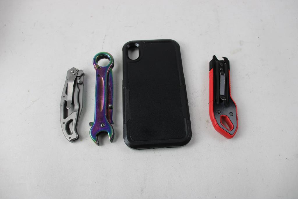 Sylvania Speaker, Folding Knives, And More, 5 Pieces