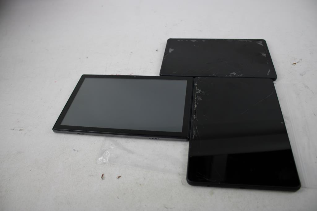 Tablet Bulk Lot, SOLD FOR PARTS 3 Pieces