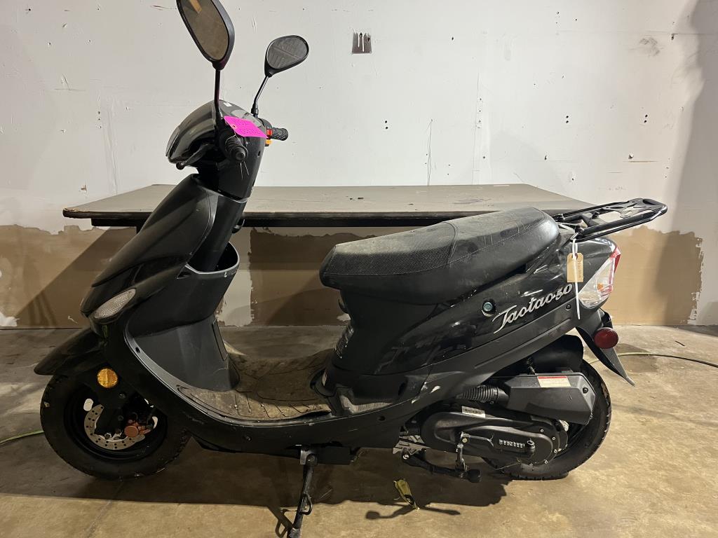 Taotao Moped