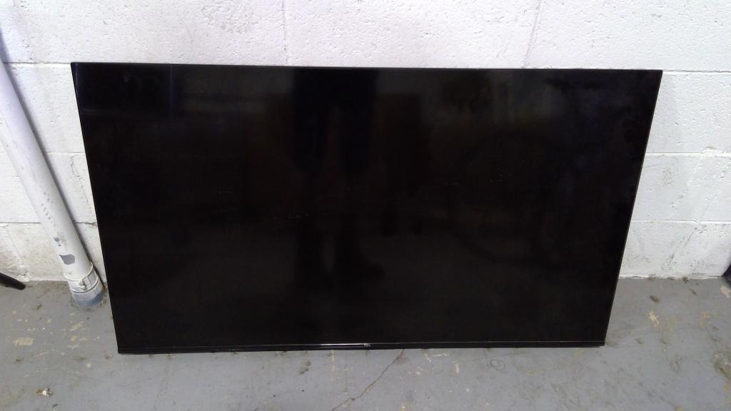 TCL 50" TV