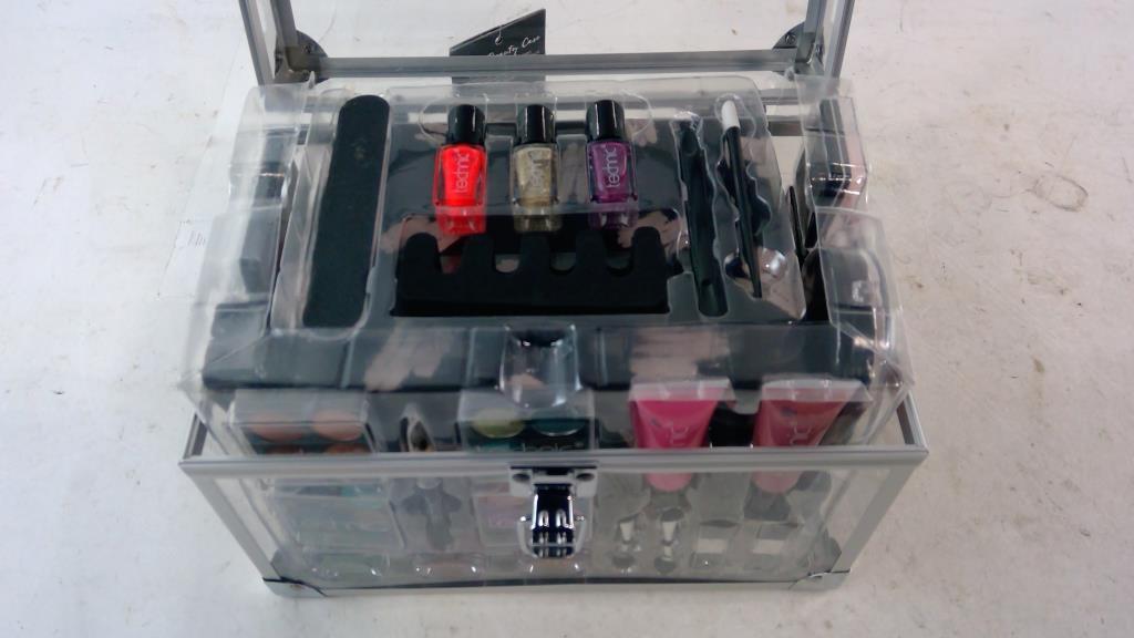 Technic Makeup Kit