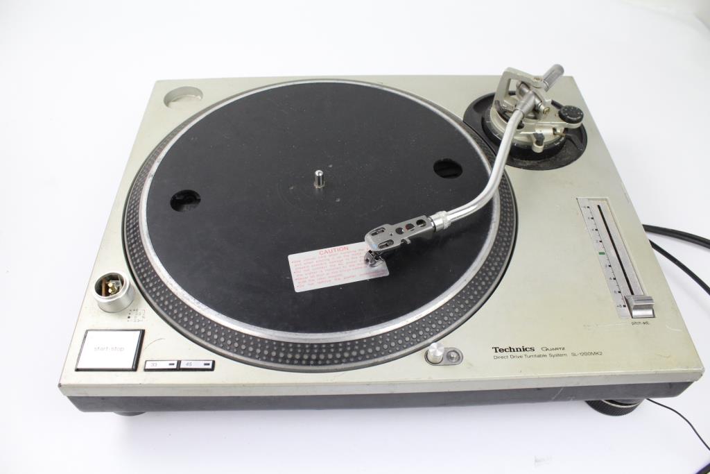 Technics SL1200MK2 Direct Drive Turntable System Property Room