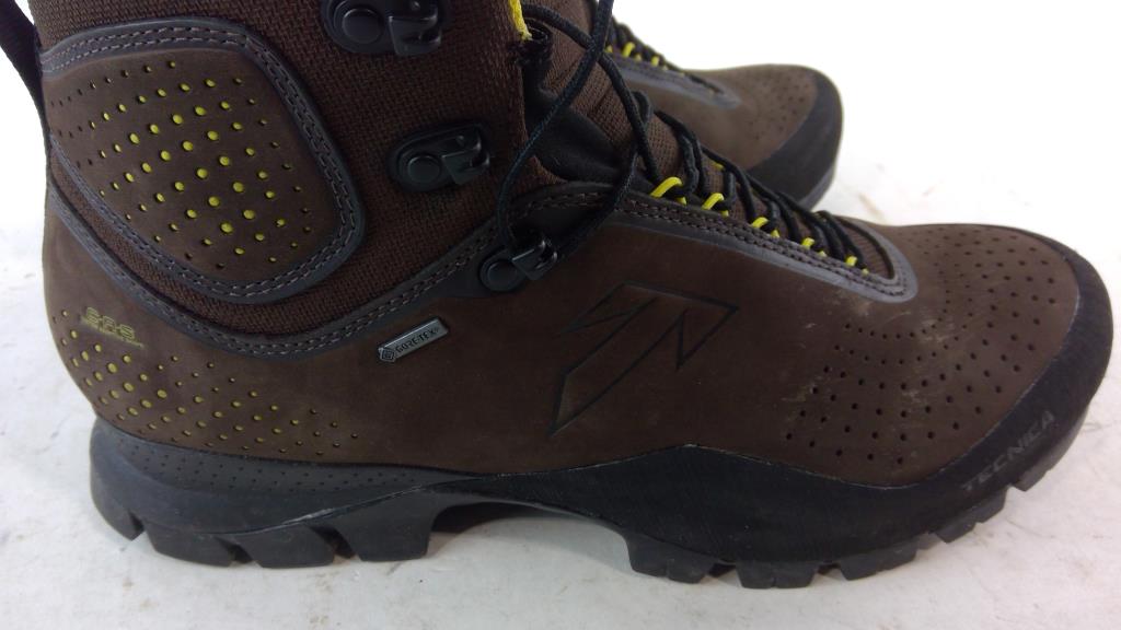 Tecnica Mens Boots, Size 11.5 Property Room