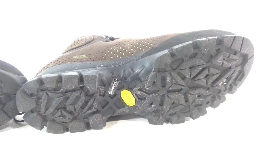 Tecnica Mens Boots, Size 11.5 Property Room