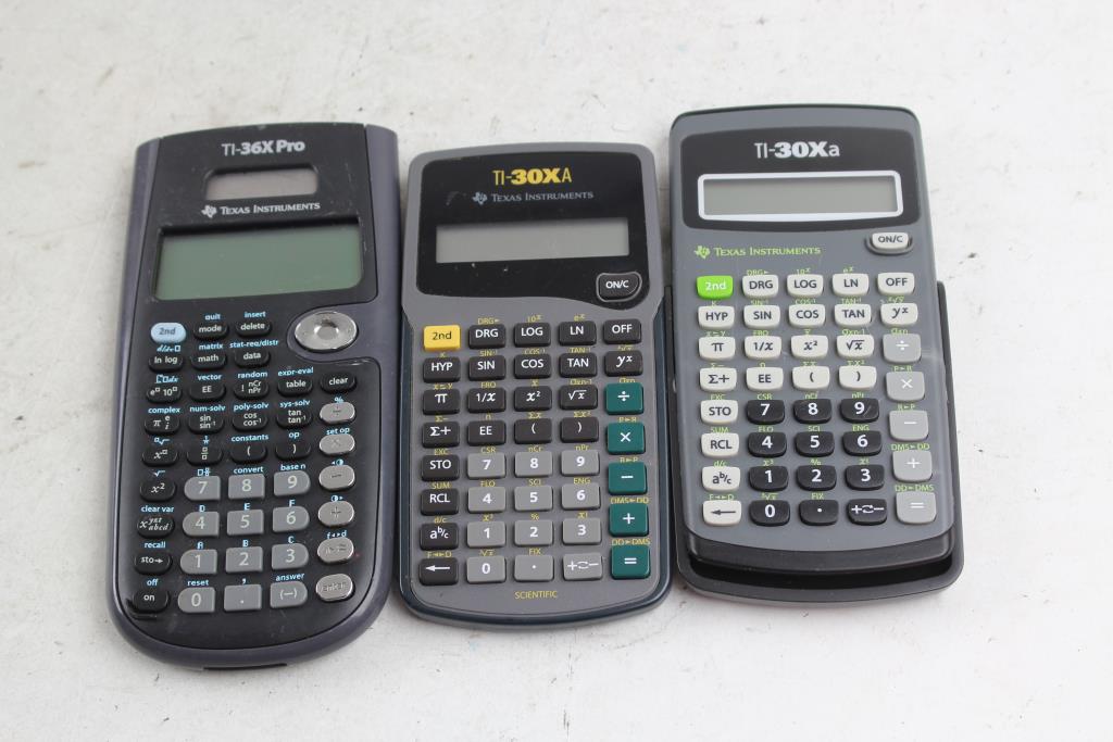 texas-instrument-calculators-3-pieces-property-room