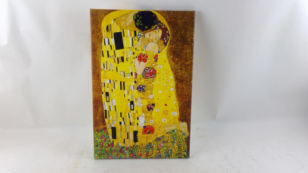 "The Kiss" Print