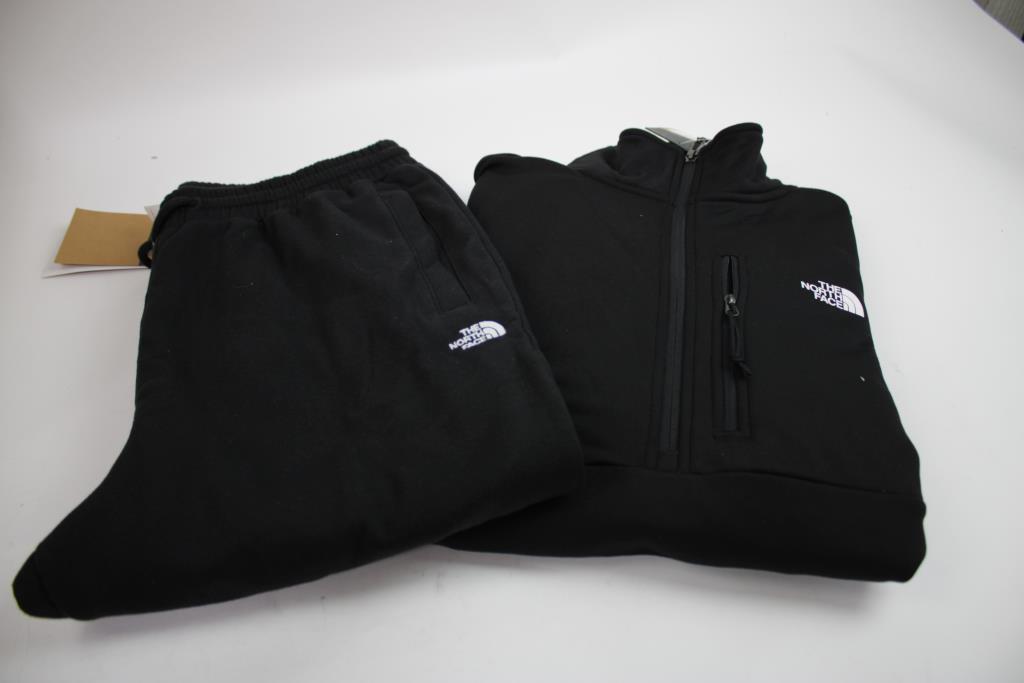 The North Face Men's Pioneer Peak 1/4-Zip Hoodie And Joogers, Medium, 2 Pieces