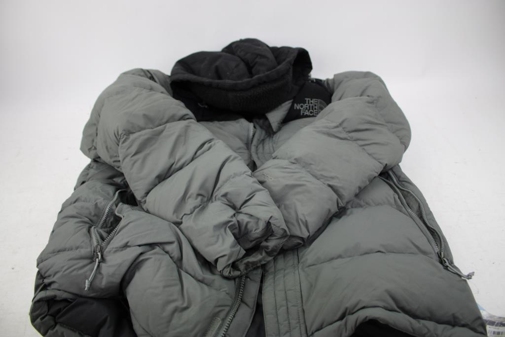 The North Face Nuptse Ridge Parka, Medium