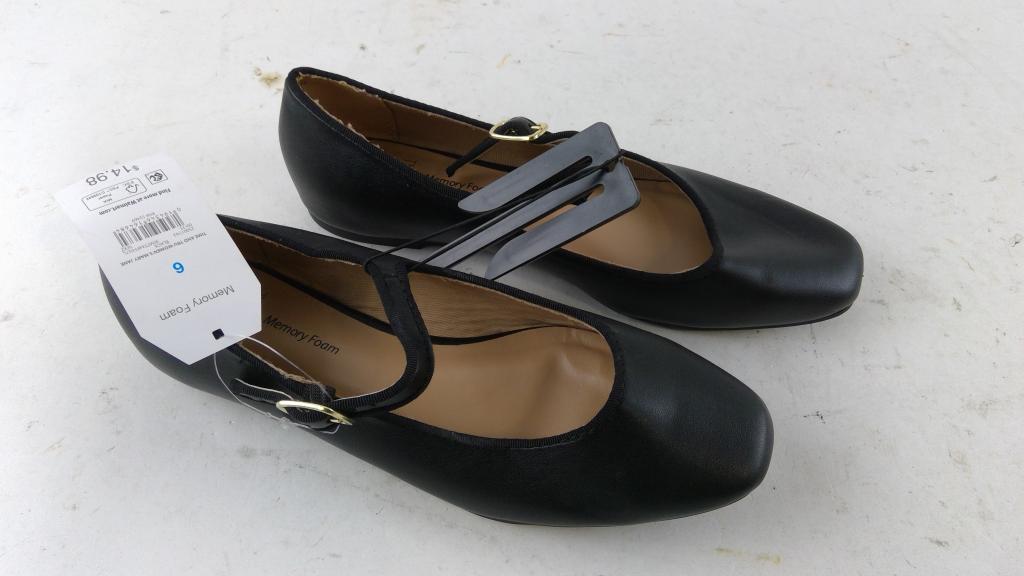 Time And Tru Womens Shoes Size 6