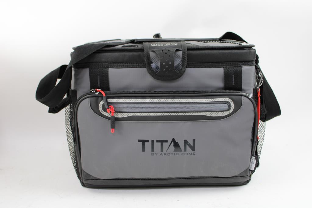 Titan 20qt Cooler